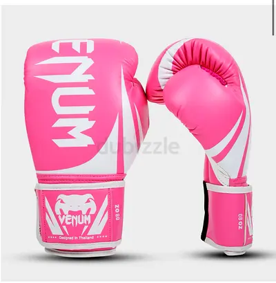 Venum Challenger boxing gloves, 8 oz, in pink/white. (Negotiable price)