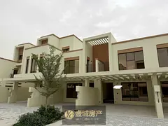 NEAR CENTRAL HUB I NEAR LAGOONS I READY TO MOVE IN