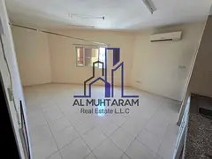 Luxurious studio for Family Roadside building