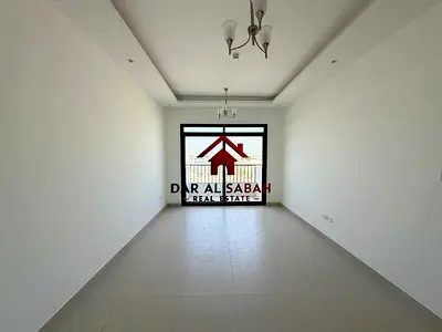 with wardrobe/with private Terrace/4cheque payment /deposit cash/ready to move!
