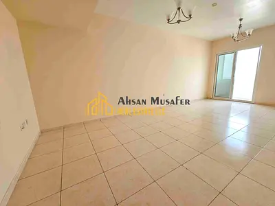 (NO COMMISSION)AMAZING OFFERS//SEPARATE HALL//BIG 2BHK//4CHEQUE//WASHROOM//3 BALCONY//NEAR TO SAHARA CENTER