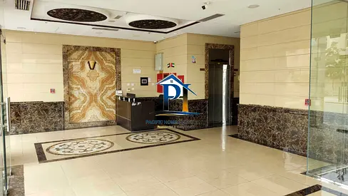Near Pond Park & Central School**Spacious 2BHK with Both Master, Free Facilities