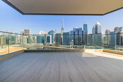 Volante II Apartment with Direct Burj Khalifa View