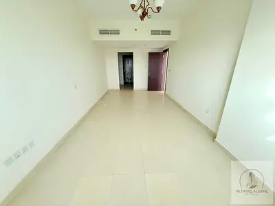 Canal view | Higher Floor | Huge Layout
