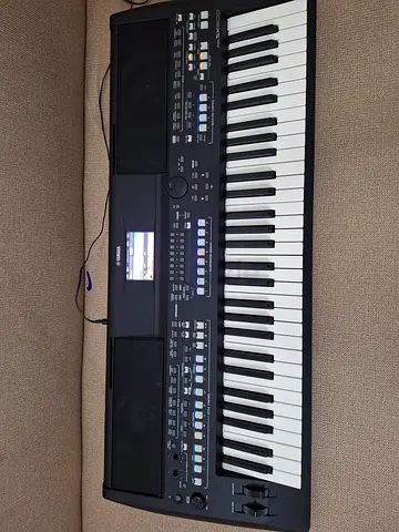 YAMAHA SX600