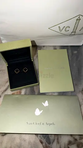 Van cleef onyx earrings