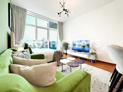 Luxurious Studio | Upgraded | All Bills Incl