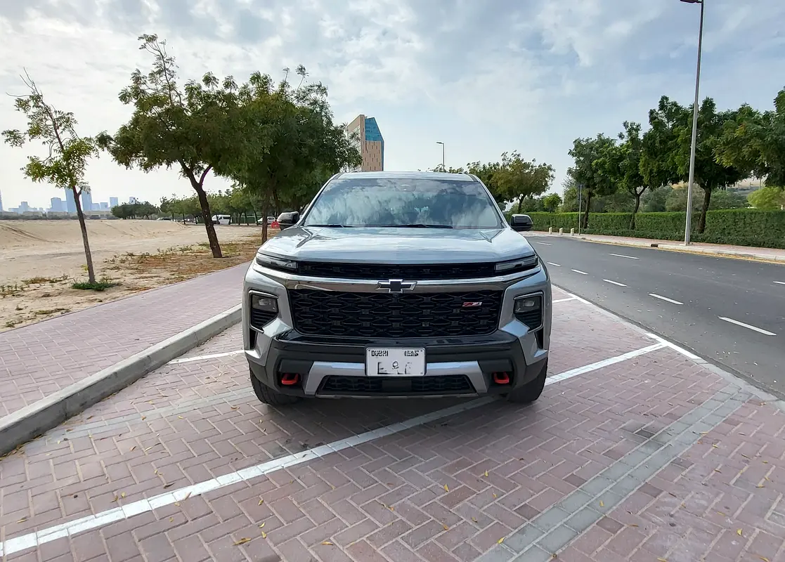 Chevrolet Traverse 2024 — photo 1 of 14