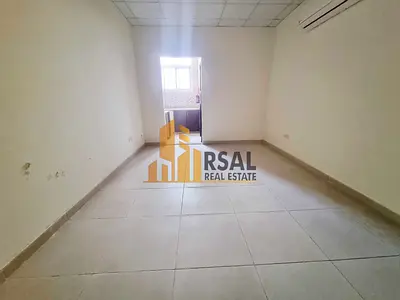 Lavish Big Family Studio l Separate Kitchen l Free Open Parking l New Muwaileh