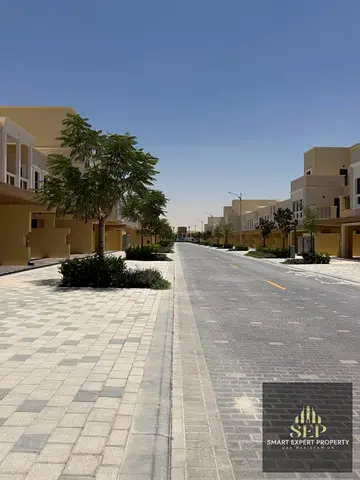 Great Deal | Fitted Kitchen | Brand New | Spacious