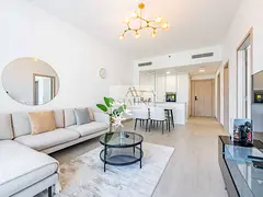 Modern Spacious- 2 BR with Pool & Gym- Luma 22 JVC