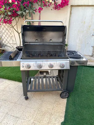 Weber gas grill