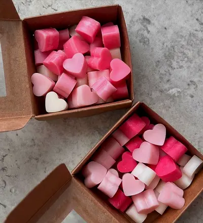 فواحات عطرية قلوب ملونة Colorful Heart Scented Wax Melts 💕✨