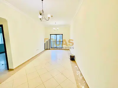 Next to DIC Metro | Family Building | Ready to Move
