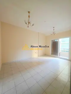 LIMITED TIME OFFER+PRIME LOCATION+NEAR RTA BUS STOP