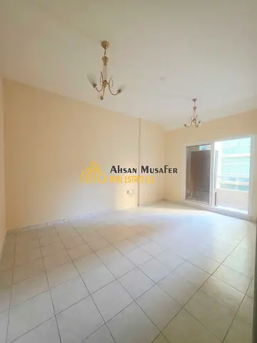 LIMITED TIME OFFER+PRIME LOCATION+NEAR RTA BUS STOP