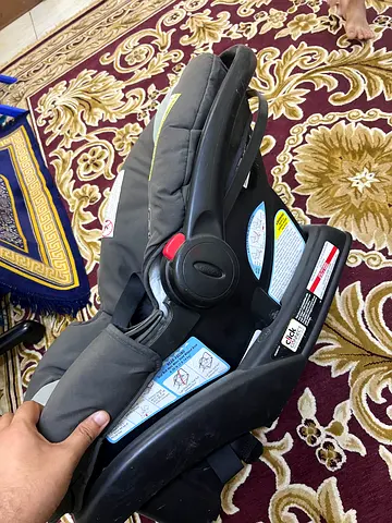 Baby car seat