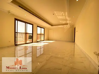 Luxurious Studio Separate Kitchen Proper Washroom Near Khalifa Market In KCA
