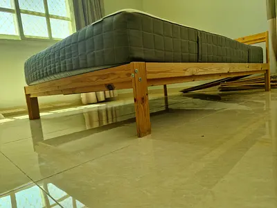 Queen bed