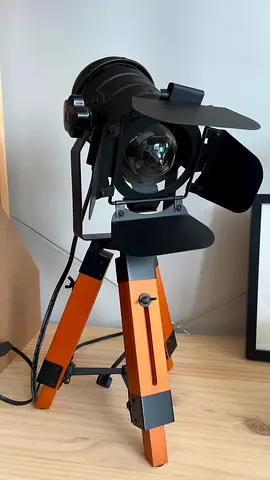 Small standing lamp