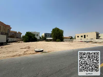 قطعة أرض سكنية استثنائية للبيع بمساحة 10,000 قدم مربع (أرضي + طابق أرضي) في الروضة 3 (طريق إسفلتي) | جاهزة للبناء |
