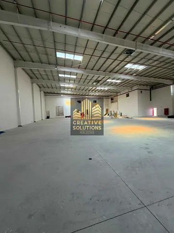 13000SQ. FT. WAREHOUSE AVAILABLE FOR RENT