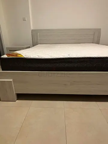 Entire Bedroom Set for 1000 dirhams only!!!