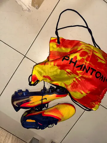 Football boots elites