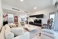 Large Plot | Close to Pool | Vacant soon