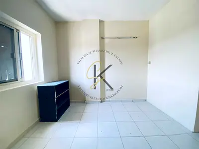 Lavish 1 BHK | With Split AC | Full Family Building | Good offer in 3 days |