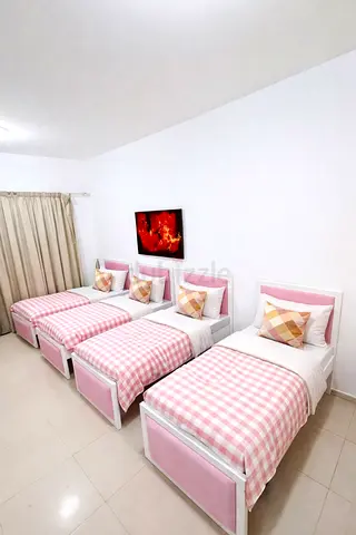 PREMIUM FEMALE BEDSPACE AVAILABLE ….‼️