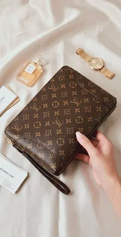 Pre-owned Louis Vuitton Monogram Wristlet/Clutch - Good Condition