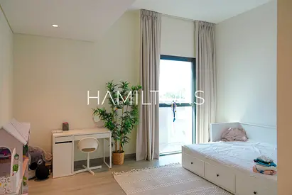 Elegant Villa | Central Location | Ideal Investment Choice