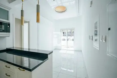 1 BEDROOM | READY TO MOVE | SPACIOUS |VACANT