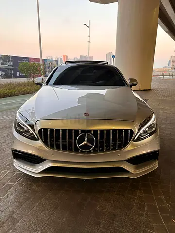 2018 Mercedes-Benz C-Class C300 Coupe full option
