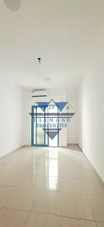 1bhk with split AC fited with balcony hall close available in al Qasimia just in 28k available now