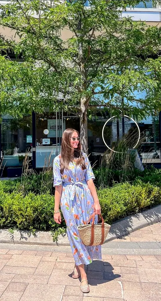 zara cotton dress BLOGGER FAV $119 LIMITED EDITION LONG VANILLA EMBROIDERED sz M Pair it with some statement earrings and strappy sandals for a chic and stylish look that will surely make you stand out in any crowd Women's Cotton Dresses | ZARA