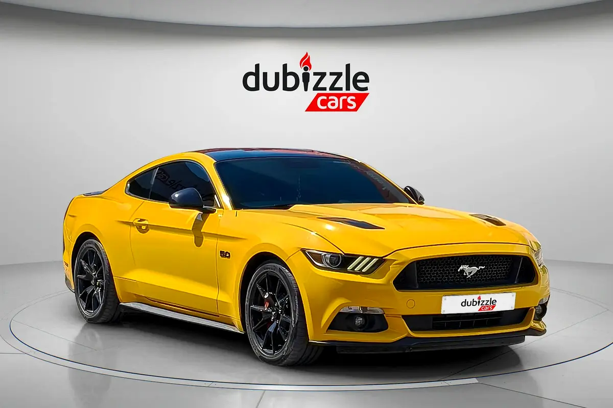 Ford Mustang 2017 — photo 1 of 16