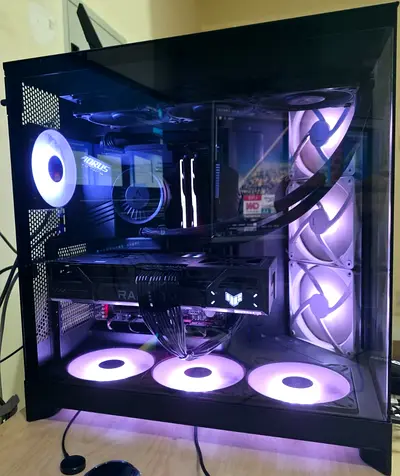 Gaming PC  i7-13700K CPU 32 GB DDR5 RAM AMD Radeon RX 9070 XT 2.5 TB Storage