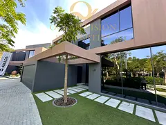 Spacious Corner 4BR Townhouse | Below market price