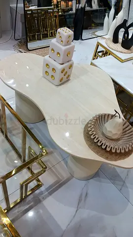 Modern Kidney-Shaped Marble Top Coffee Table with Glossy Base