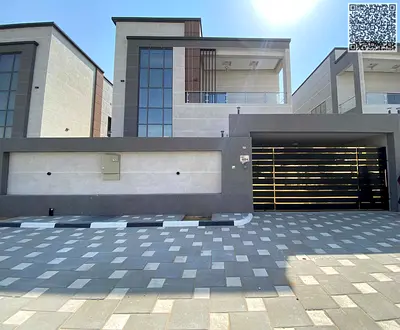 عرض مميز: فيلا فاخرة للإيجار في الهليو 2، تضم 4 غرف نوم رئيسية وتكييف مركزي.