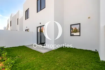 Move Into 3BR Townhouse | Perfect Family Home