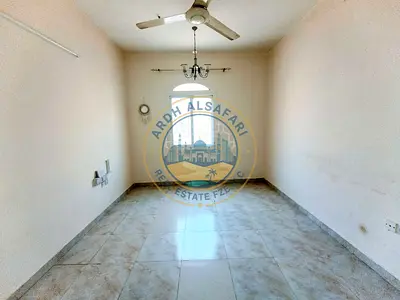 Spacious 1bhk with 6 cheque payment, central AC
