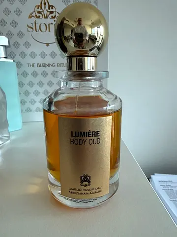 Abdulsamad Alqurashi Lumiere Body Oud perfume bottle