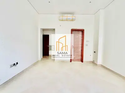 Brand New Spacious studio With Seperite Kitchen For Rent