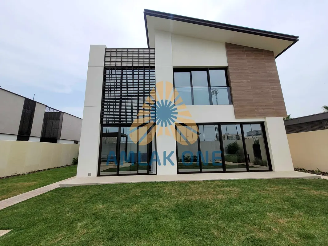 Wilds| Single Row| Luxurious Home| Elite Community