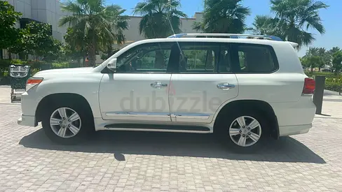 Toyota Land Cruiser GXR 2015 - GCC Specs - Excellent Condition