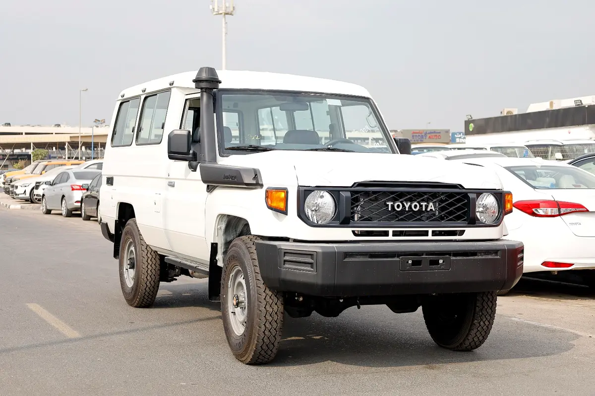 Toyota Land Cruiser 70 Series 2026 — photo 1 of 15