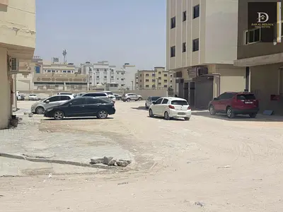 أرض سكني تجاري مميزة للبيع في تجارية مويلح – مقابل الحديقة